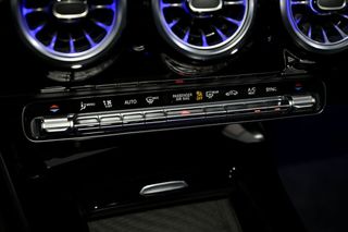 Mercedes CLA MERCEDES-BENZ   220 D DCT Shooting Brake