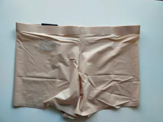 SPANX Sheer Control Boyshort Champagne Beige