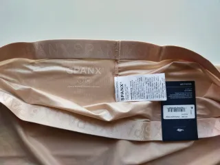 SPANX Sheer Control Boyshort Champagne Beige