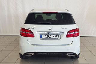 Mercedes Clase B   B 200 d AMG Line