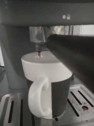 Cafetera Eléctrica Gris