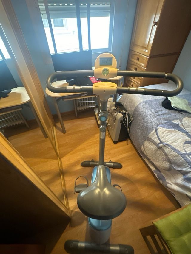 Bicicleta Estática Fitness