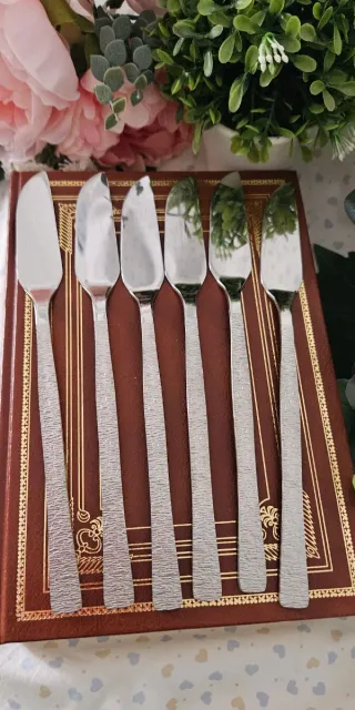 Set di 12 posate di Viners Sheffield England