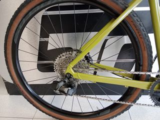 Bici Scott Speedster 10 L Rival AXS 12v