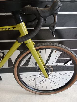 Bici Scott Speedster 10 L Rival AXS 12v