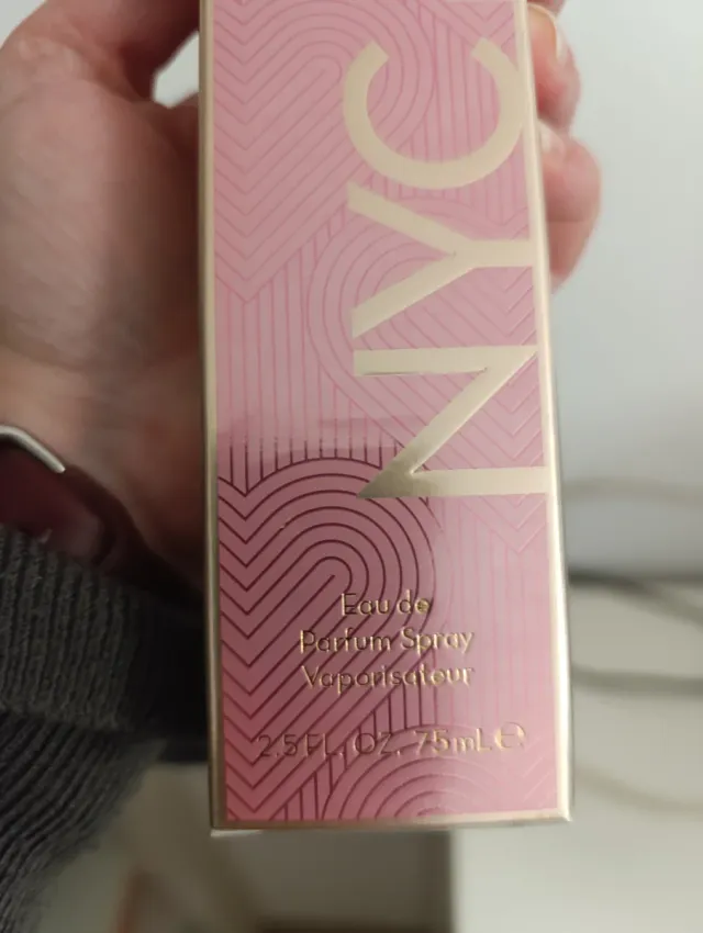 Perfume Elizabeth Arden 5th Avenue Love NYC 75ml