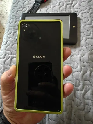 Sony Ericsson negro Móvil Funcional