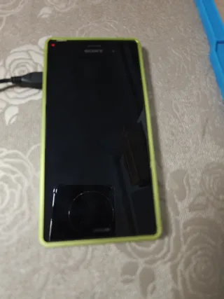 Sony Ericsson negro Móvil Funcional