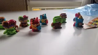 Colección completa de la serie huevos chocolate