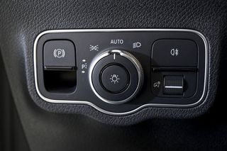 Mercedes EQB MERCEDES-BENZ   300 4MATIC