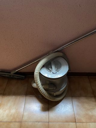 Aspiradora Taurus como nueva
