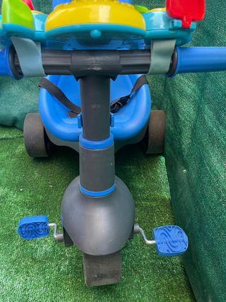 Triciclo infantil VTech