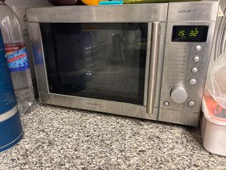 Microondas Taurus Luxus Tronic