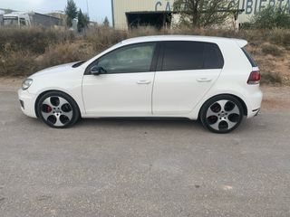 Volkswagen Golf 6 GTI 2009 210cv DSG 6 vel