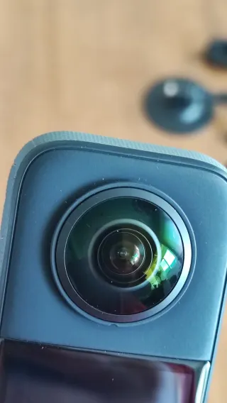 Insta360 X3 Cámara 360 + Accesorios