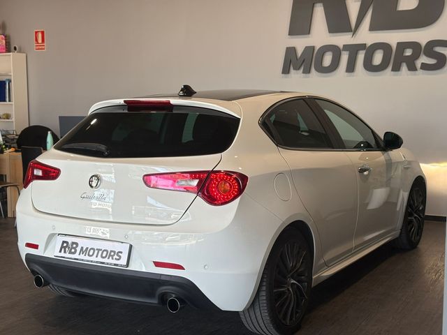 Alfa Romeo Giulietta 1.7 TBI 235cv Quadrifoglio Verde