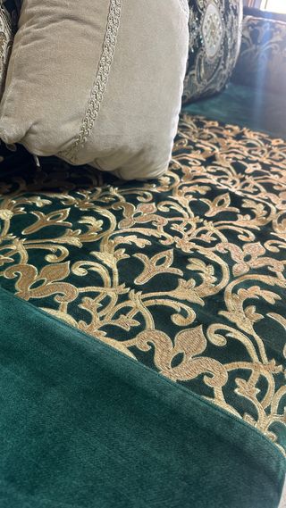 Sofá Marroquí Terciopelo Verde y Dorado