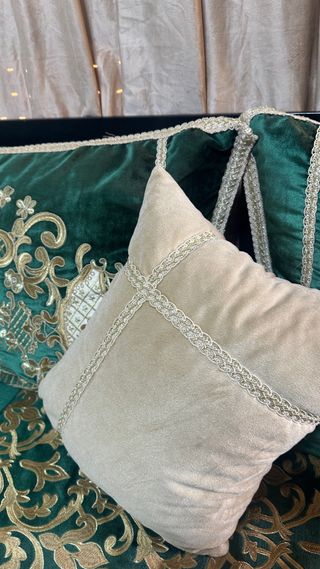 Sofá Marroquí Terciopelo Verde y Dorado