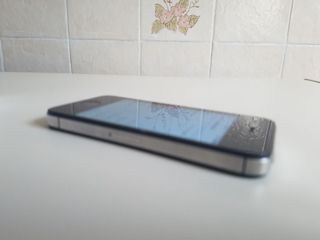 Apple IPhone 4S negro