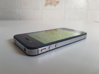 Apple IPhone 4S negro