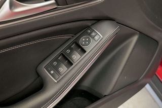 Mercedes GLA MERCEDES-BENZ  GLA 200 d Urban