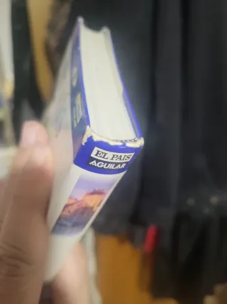 Guía paris pais aguilar