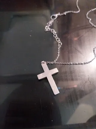 Collar Tous Cruz Negro y Plateado