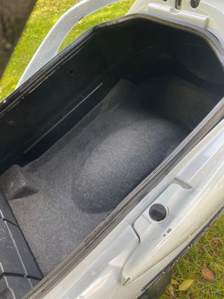 Suzuki Burgman 400 - 2003 // 50.400 km