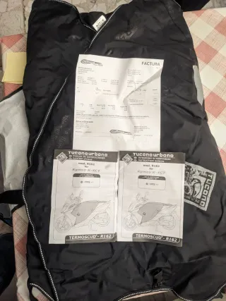Cubrepiernas Kymco Kxct Negro