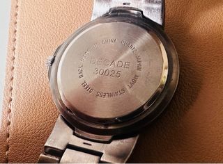 Reloj vintage DECADE Quartz