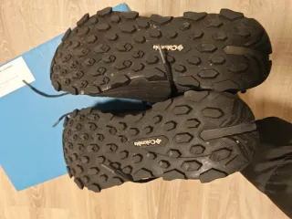 Zapatillas Columbia Negras y Azules