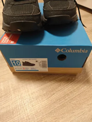 Zapatillas Columbia Negras y Azules