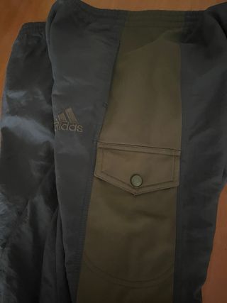 Pantalón Adidas Negro y Verde Oliva