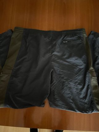 Pantalón Adidas Negro y Verde Oliva