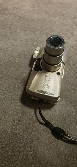 Olympus mju 3 Zoom 120 Cámara