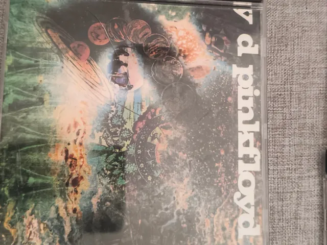 Cinco CDs Pink Floyd