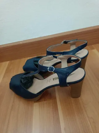 Zapatos PAYMA T-Strap Tacón Azul Marino Talla 38