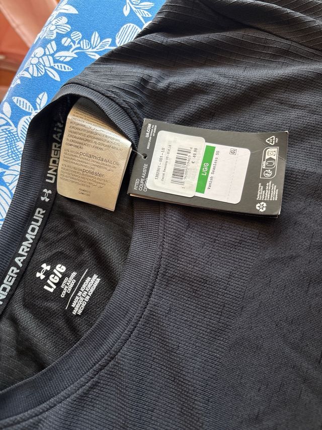 Camiseta Under Armour Negra Talla L
