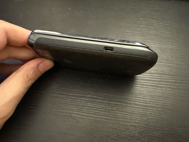 BlackBerry 9800 Slider