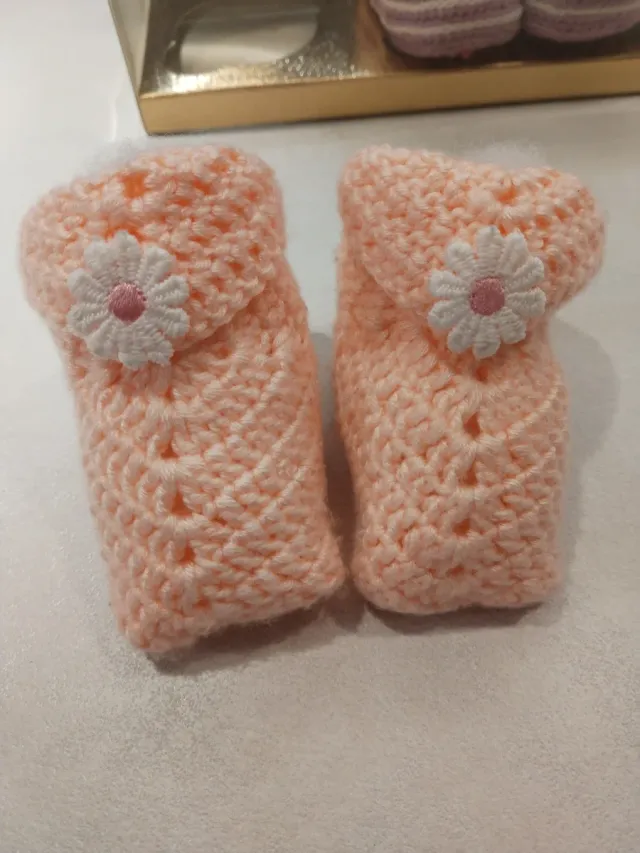 Set scarpine neonata uncinetto