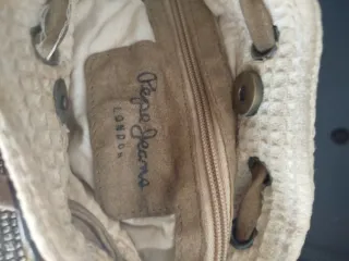 Bolso Pepe Jeans Beige y Plateado