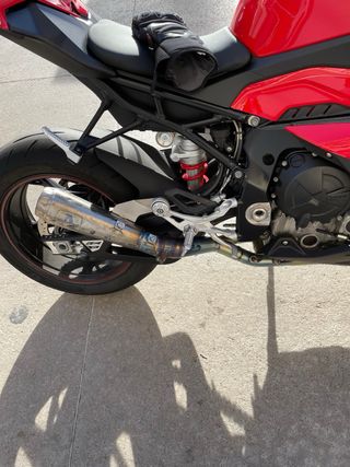 Escape Arrow + el colector en titanio