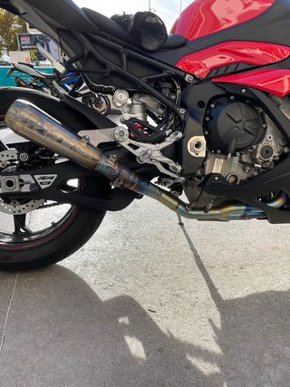 Escape Arrow + el colector en titanio