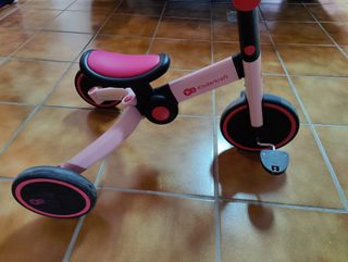 Triciclo Kinderkraft rosa, tengo 2