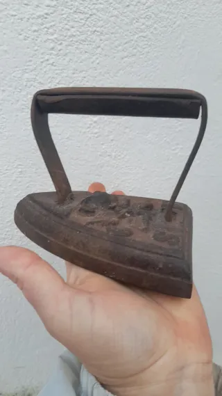 Ferro da stiro vintage Gendarmeria Francese