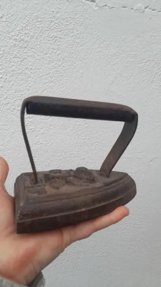 Ferro da stiro vintage Gendarmeria Francese