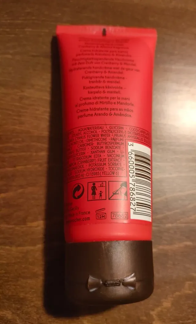 Set mug e crema mani Yves Rocher