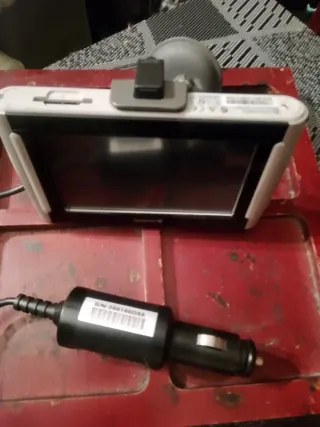 GPS Navman con cargador de coche y standar