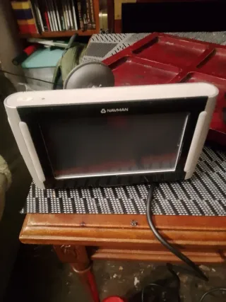 GPS Navman con cargador de coche y standar