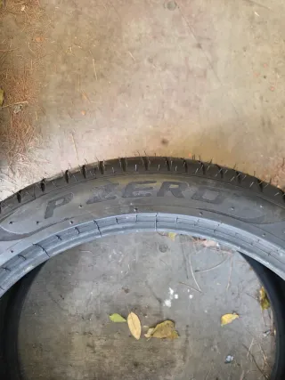 2 unidades pirelli p zero 275/40/22/A ESTRENAR